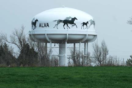 West Water Tower, full visible mural